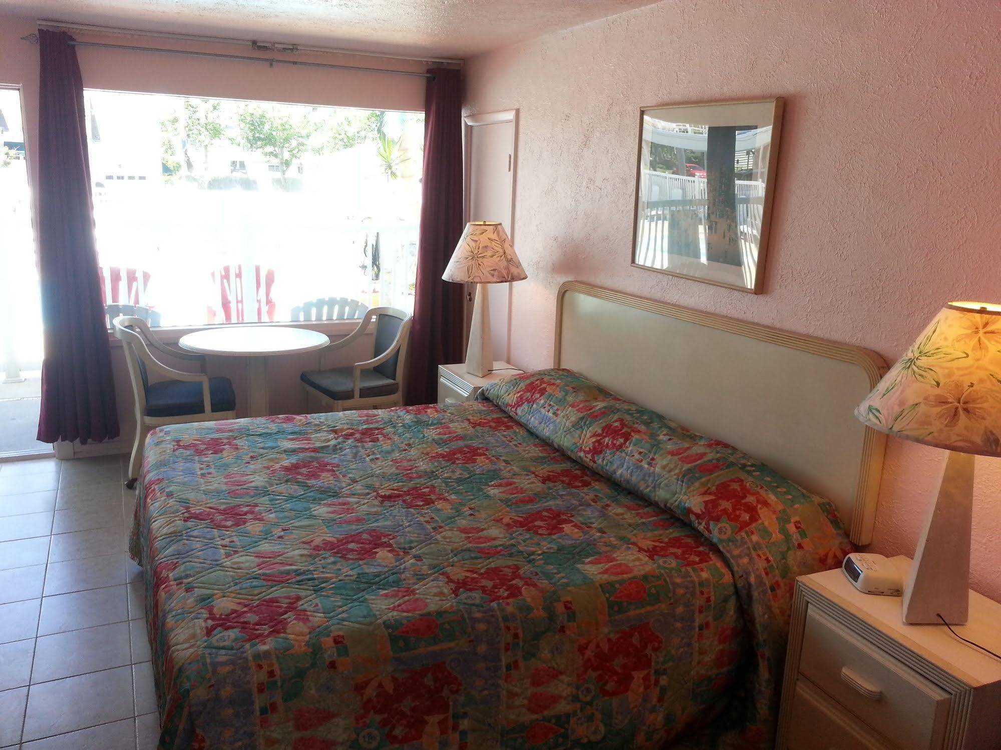 Sandbox Motel Вілдвуд Екстер'єр фото